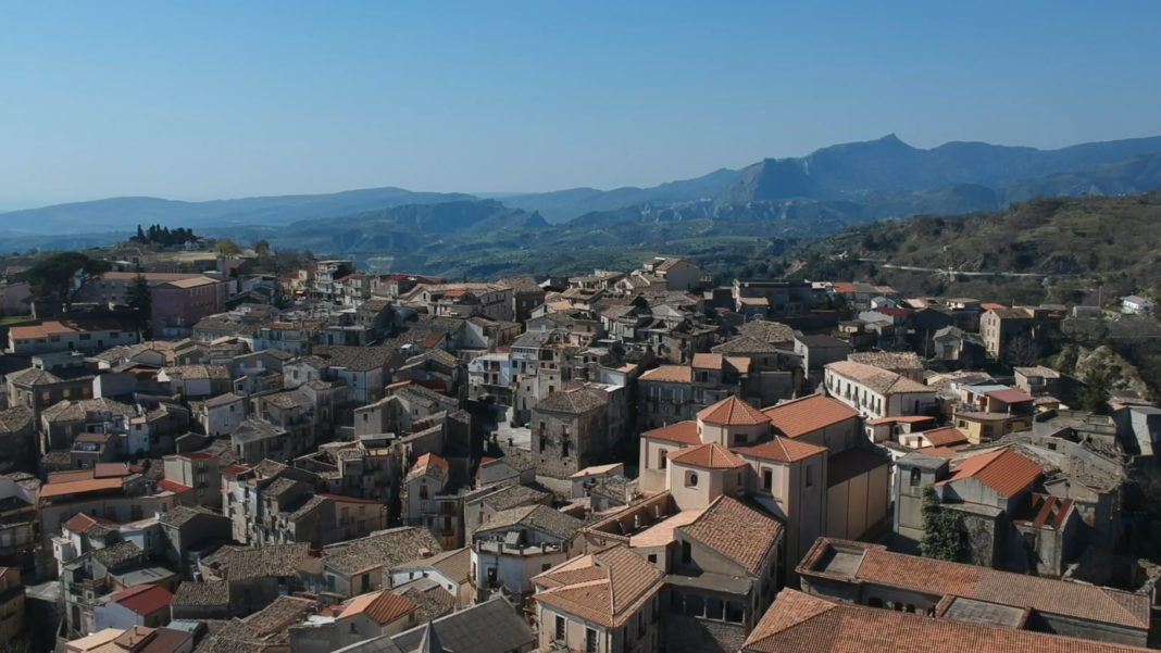 Un documentario racconta le radici di Santa Caterina dello ...