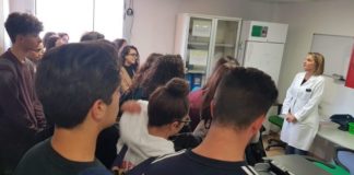 Visita degli studenti del Liceo Fermi di Catanzaro nei laboratori Arpacal