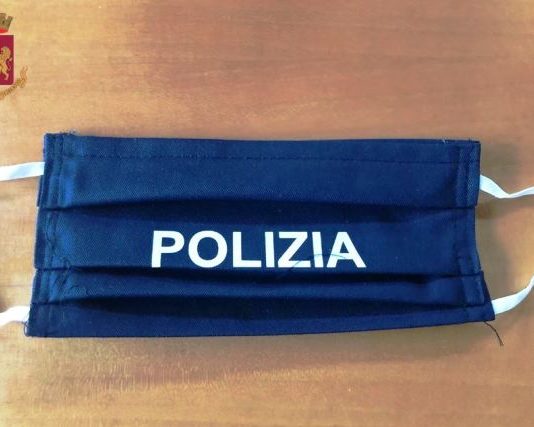 Mascherina polizia