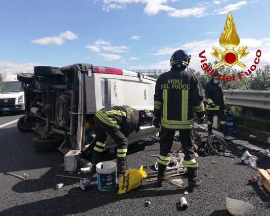 incidente, a2 autostrada del Mediterraneo