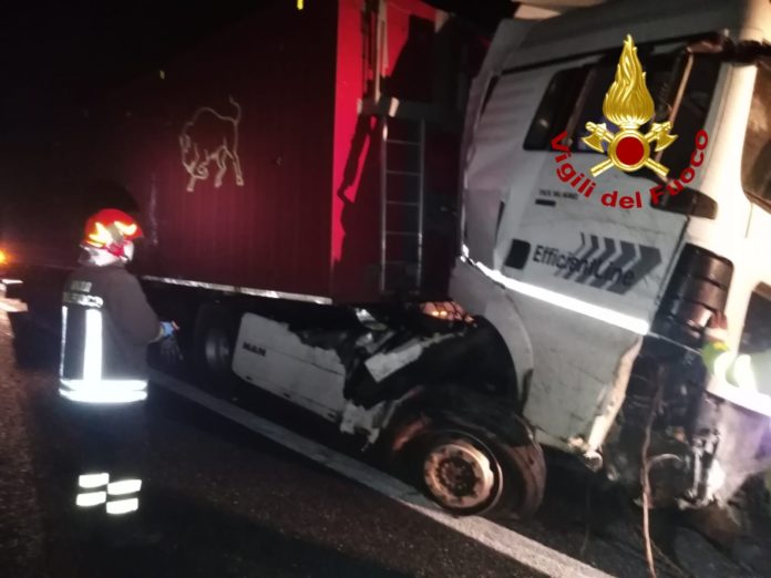 incidente vigili del fuoco