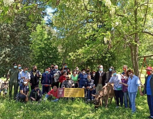 Agricoltura Sociale, Coldiretti Giovani Impresa, Enrico Parisi con un gruppo di ragazzi