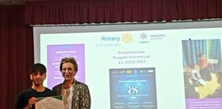 Club Rotary Catanzaro premia Emanuele Costanz