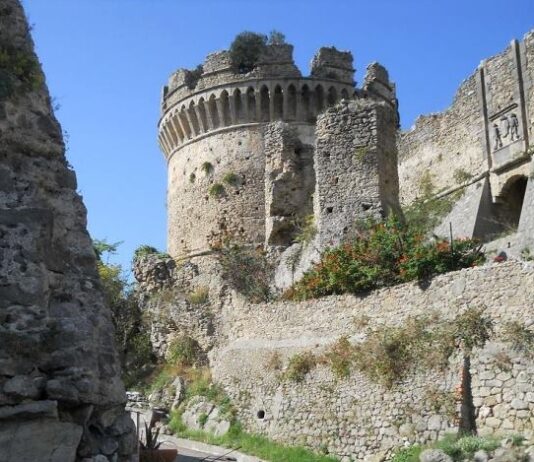 Castello Angioino-Aragonese