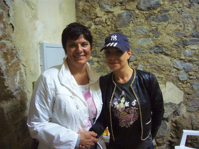 Loredana Errore a Squillace con una fan