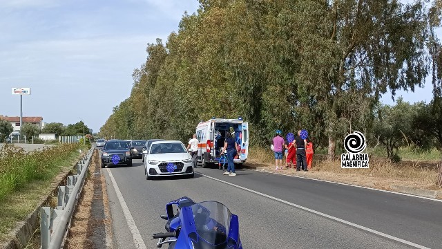 Incidente Squillace Lido, arrivo ambulanza