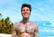 Fedez nudo