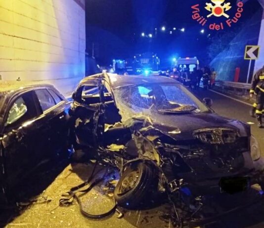 Incidente a Catanzaro, muore un quindicenne