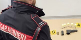 Carabinieri, arma