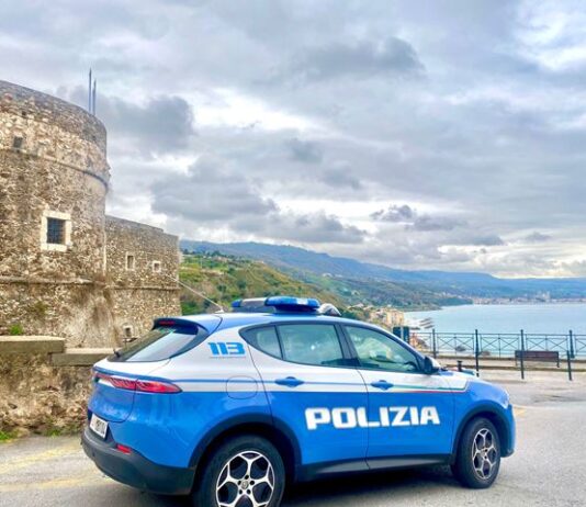 polizia pizzo